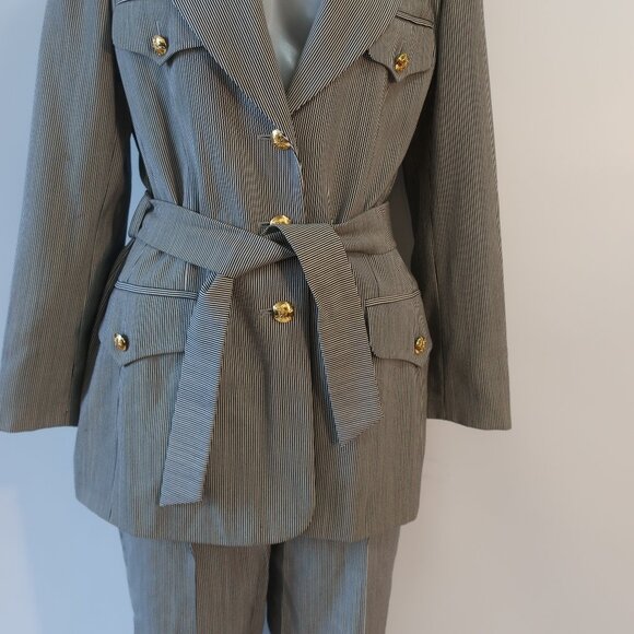 Escada Margaretha Ley Bergdorf Goodman Black White Pinstriped Pantsuit 38 US/M - Picture 5 of 16